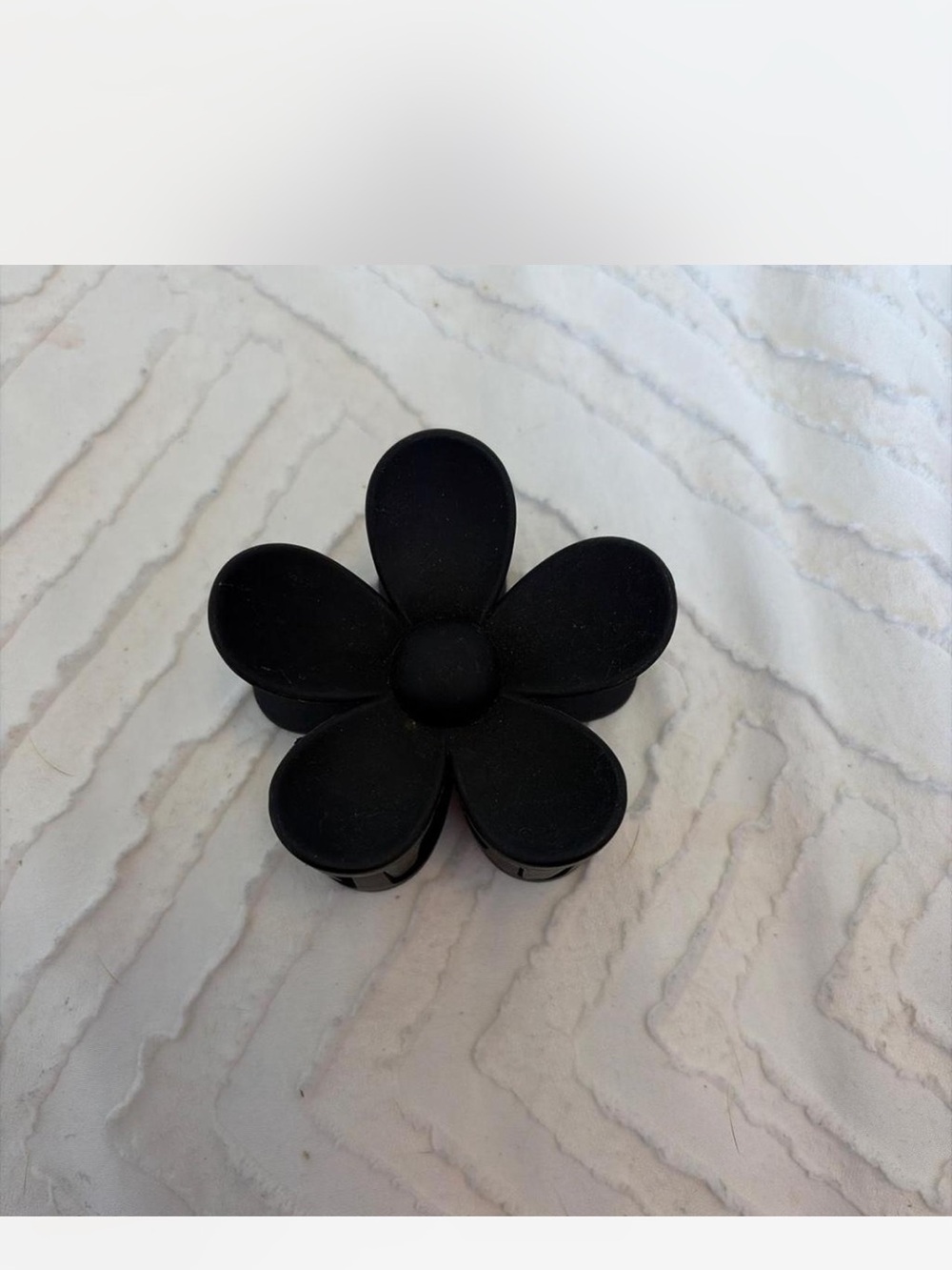 Amazon Black Flower Hair Claw Clip